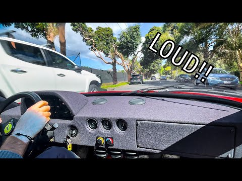 STRAIGHT-PIPED Ferrari F40 Accelerations + LOUD Pops and Bangs!