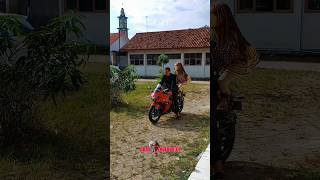Download lagu Rika has a very rich boyfriend mp3