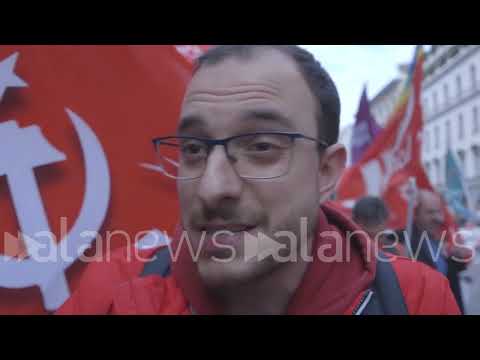 April 25, pro-Russian protesters from Donbass protest in Milan: "Putin saved us."