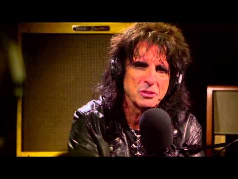 Keith Richards on Alice Cooper's Sobriety