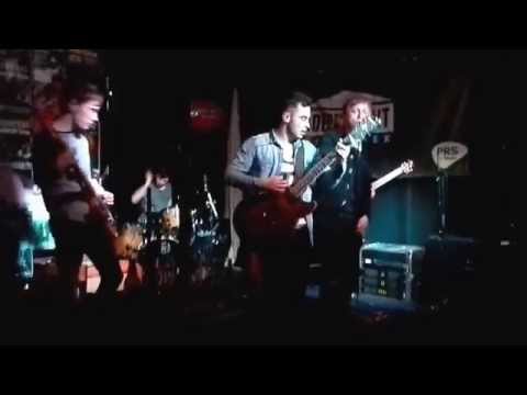 Recruits - Broken (Live at Surya 28.03.15)