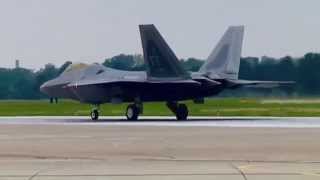 preview picture of video 'F-22 Raptor Demo and Heritage Flight 2007'