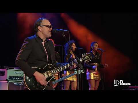 Joe Bonamassa Live at Red Rocks 2017 - Driving Towards the Daylight