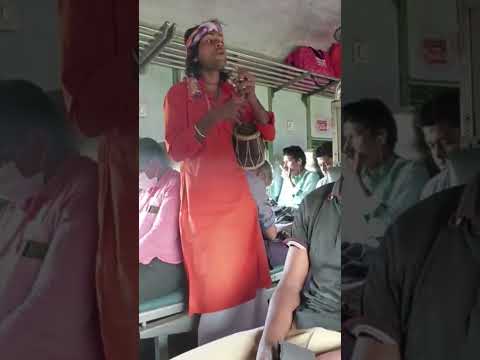 Bengali Baul Song In Local Train||#folksong#folkmusic#ytshorts#trendingshorts#viral#viralsong