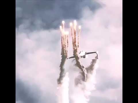 Pak Fezaiya ka F-17 Thunder Fire Mezail on Indian Mig 21 plane