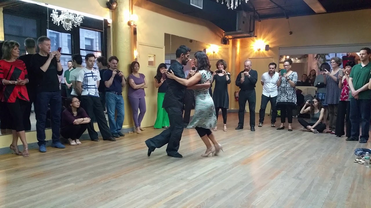 Argentine tango workshop: Virginia Gomez and Christian Marquez “Los Totis” - vals