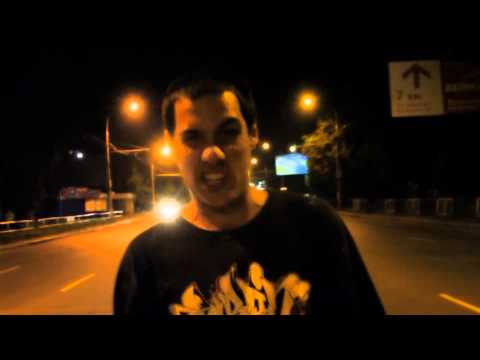 Деня G -- Запятая