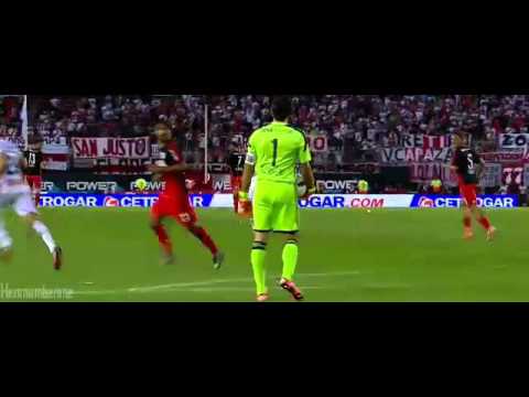 Marcelo Barovero • Atajada • River V Quilmes