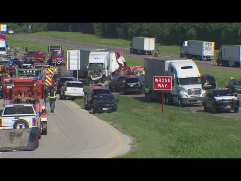 Five killed, several others injured in 'mass casualty' crash that shut down I-20 near Terrell, offic