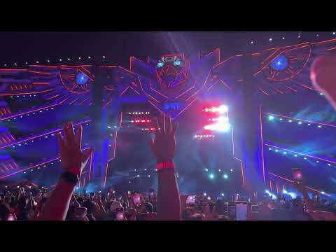 Zedd @ Djakarta Warehouse Project 2022 - Zedd - Clarity ft. Foxes (drop only)