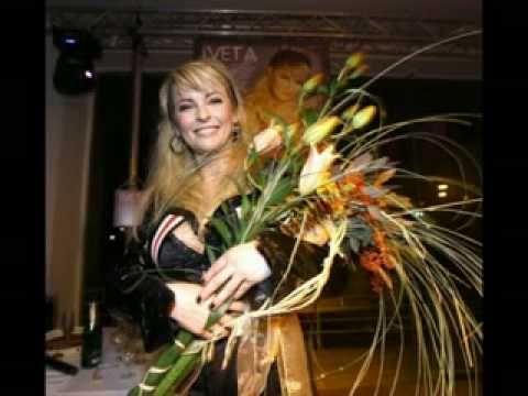 Iveta Bartošová - 22