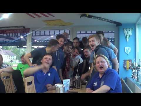 Vítězný pokřik po vydařeném utkání Benfiky s Rozvadovem