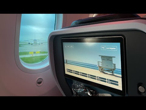 YouTube thumbnail for KLM Boeing 787-10