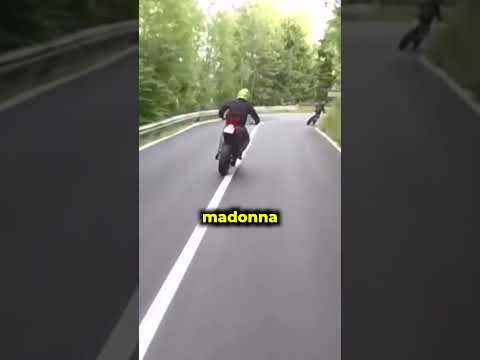 FA UN MEGA INCIDENTE IN MOTO... PAZZESCO!!