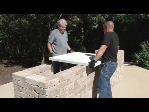 Building an Outdoor Kitchen