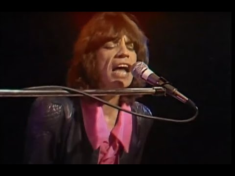 The Rolling Stones sing the emotional Fool To Cry in 4K
