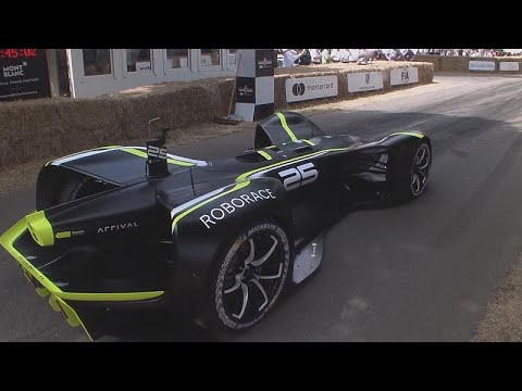 First self-driving race car completes 1.8 kilometre track