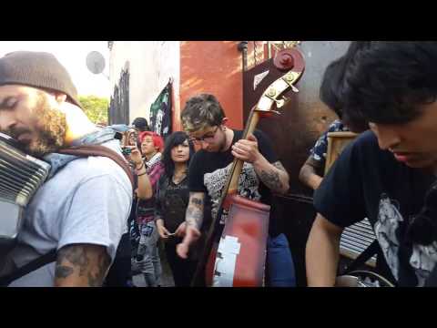 Bestiärio - Niños del Kaos (Vivo en el Chopo, México) HD.