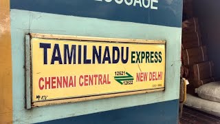 preview picture of video 'Tamil Nadu Express crossing Mandi Bamora railway station.'