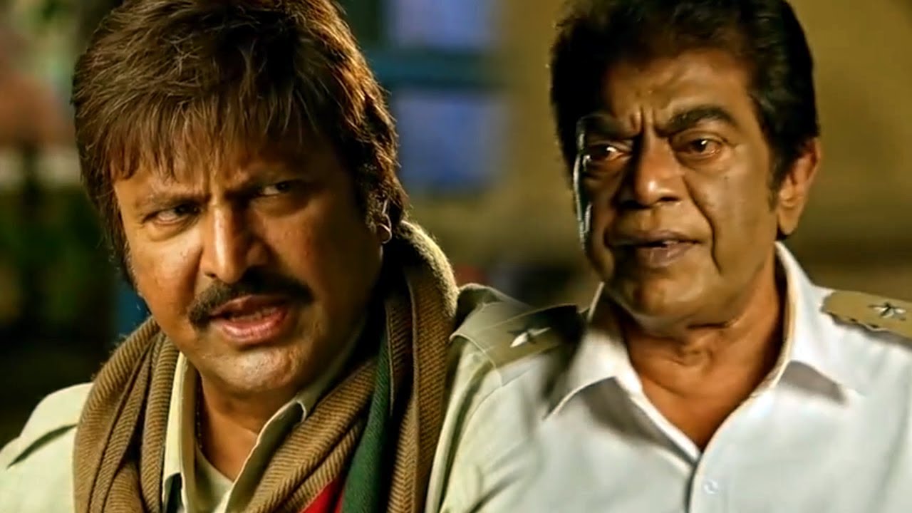 Mohan Babu ने इस ट्रैफिक हवलदार को ही क्रॉस चेक कर लिया | Gayatri फ?