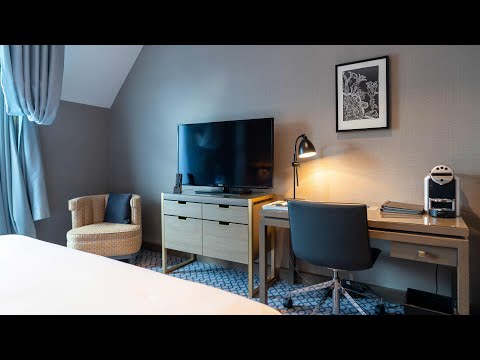 Hilton Vienna Plaza - King Executive Penthouse Room