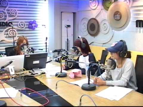 110914 DJ Gyuri Shimshimtapa (Guest KARA) [5/8]