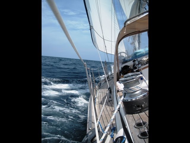 Sailing Safety Tips - Keep Clear of the Deadly "Bight Line"!