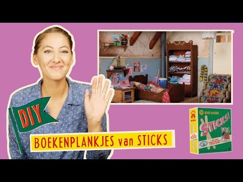 Tiny Bookshelves from Popsicle Sticks