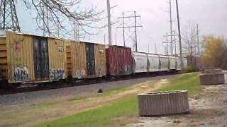 preview picture of video 'Railfanning Cedar Rapids, IA 10-30-11'