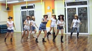 COUNTRY GIRL Shake it for me LUKE BRYAN LINE DANCE DANA