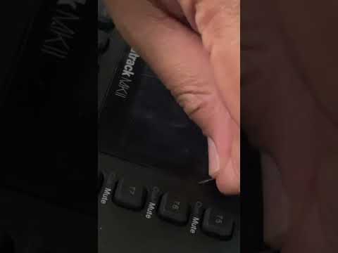 I guess you could say things are getting serious 😏 #elektron #octatrack #peeling #new #sampler