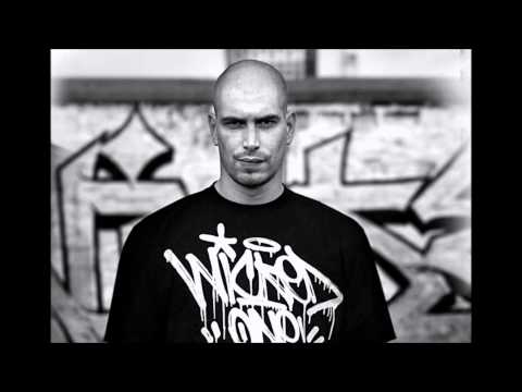 Saké & Paco - Les attitudes