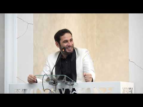 Ligjerata e Fiter Bajramit ne Xhamine e Tregtareve (Kosove). Atmosfere madheshtore! Elvis Naçi