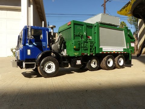 First Gear Garbage Trucks