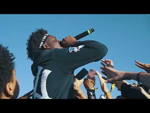 download lagu mp3 mp4 Mala Luna 2017, download lagu Mala Luna 2017 gratis, unduh video klip Download Mala Luna 2017 Mp3 dan Mp4 Youtube Gratis