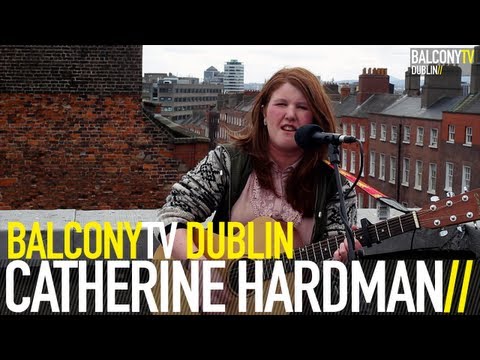 CATHERINE HARDMAN - SUITCASE (BalconyTV)