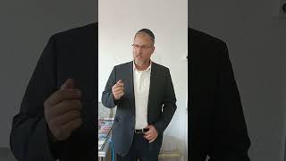 לקראת שבת חול המועד סוכות ט"ז תשרי תשפ"ה (הרב משה קינן) - התמונה מוצגת ישירות מתוך אתר האינטרנט יוטיוב. זכויות היוצרים בתמונה שייכות ליוצרה. קישור קרדיט למקור התוכן נמצא בתוך דף הסרטון