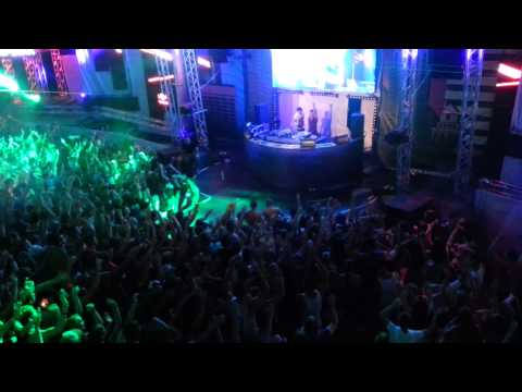 HARRIS & FORD @ SUMMER SPLASH 2013 I Sony Xperia Base (18.6.2013)