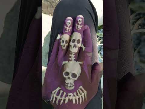 #jalanyangjauhjanganlupapulang  #cosplaycommunity #moneylove