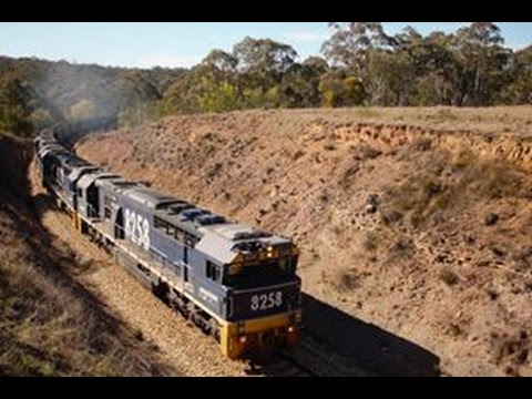 Pacific National - 82 Class - Sydney Freight Lines - Load Coal Train.