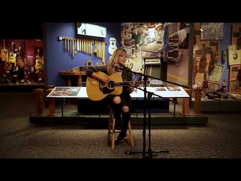 Lindsay Ell "Criminal" Museum Sessions