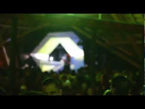 Louie Cut @ El Fortin 06-04-2013