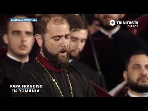 Grupul psaltic TRoNoS cântă pentru Papa Francisc în România