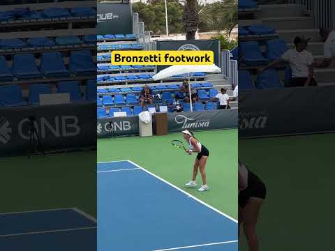 Lucia Bronzetti footwork vs Jasmine Paolini in Monastir quarter-final #shorts #tennis2023 #wta2023