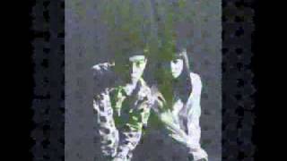 ウニタ・ミニマ - シャツ