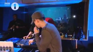Eminem:  Tim Westwood Radio Freestyle Uncensored (Solo) 2010