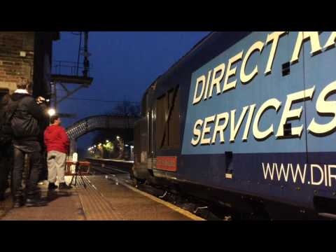 DRS 37419 and 37405 ERUPT out of Brundall with 2J82 **MEGA CLAG**