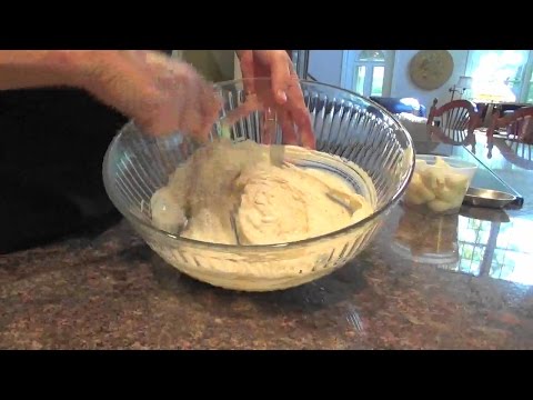 Lipton soup mix dip with garlic