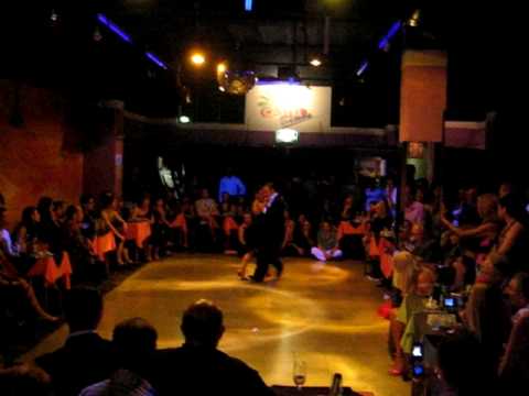  Natalia Hills  and  Gabriel Missé  are  dancing  to  the  milonga  "  Milonga, Vieja Milonga  "