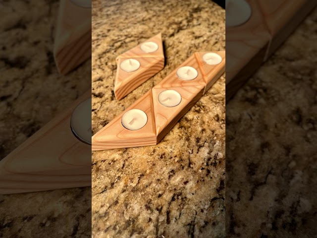 Vídeo relacionado con GORGECRAFT Soporte de Madera para Cartas de Tarot de 9.5x3.4x0.6 Pulgada, Soporte para Velas, Patrón de Sol de Fase Lunar, Soporte de Exhibición de Altar Grueso En Forma de Rectángulo Tallado